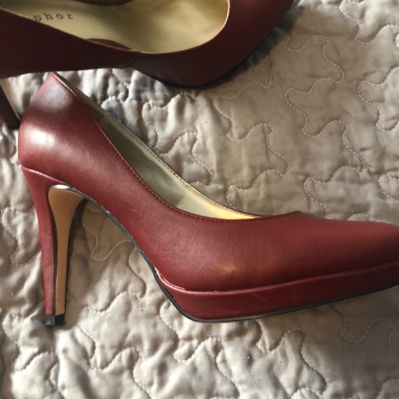 “Wine” red  Heels - Picture 3 of 3